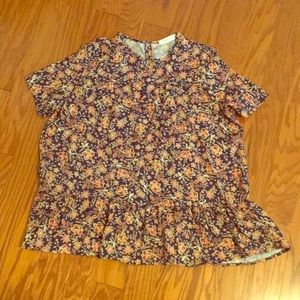 NWOT Ruffle hem floral top